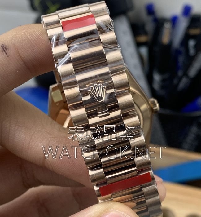 VS厂星期日志烟熏绿渐变盘DD腕表专业解析质量好坏？-第7张图片