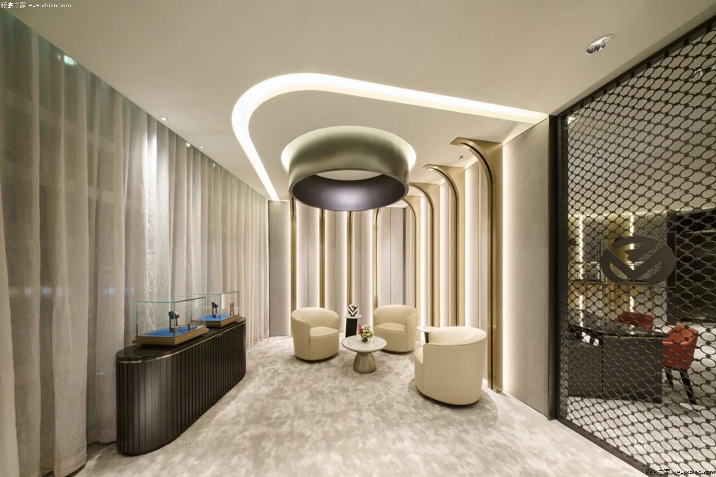 香港买表指南：法穆兰专柜地址在哪？一文告诉您-第4张图片