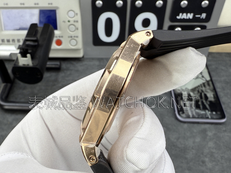 从盘面到机芯全解析！测评真正MKS纵横四海47040！-第7张图片