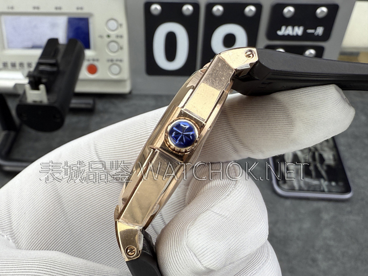 从盘面到机芯全解析！测评真正MKS纵横四海47040！-第6张图片