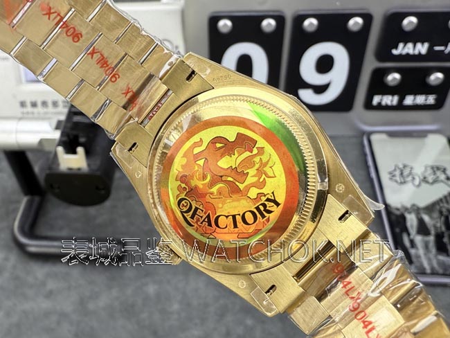 配重+2836机芯！QF厂劳力士DD烟熏绿把小厂按在地上摩擦-第8张图片