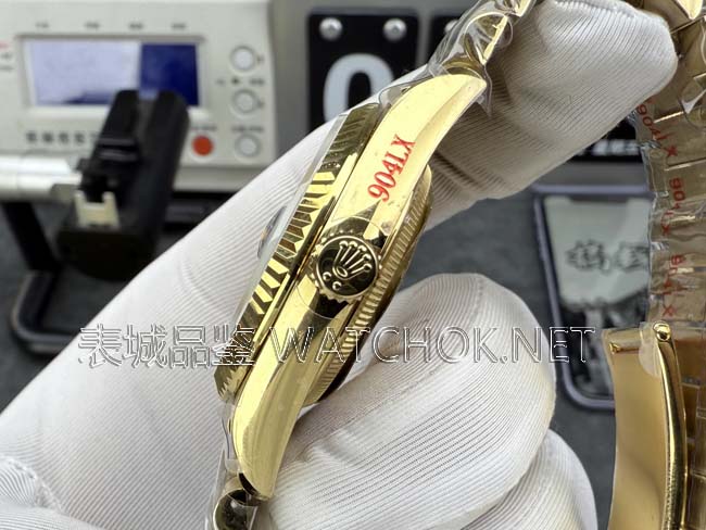 配重+2836机芯！QF厂劳力士DD烟熏绿把小厂按在地上摩擦-第7张图片