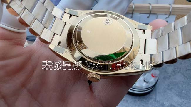 VS厂黑冰糖重磅来袭！丹东3255机芯神级复刻，细节炸裂！-第7张图片