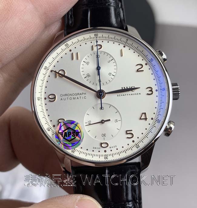 APS厂万国葡计一体机芯来了，98%对版，吊打小厂！-第2张图片