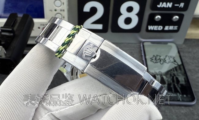 CBD厂冰蓝迪通拿深度评测：丹东4131机芯+210g配重，天花板再进化！-第9张图片