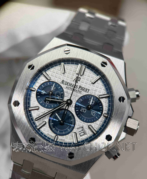 APS厂爱彼26315蓝眼睛实拍:11mm超薄,丹东一体机芯-第2张图片 APS厂爱彼26315蓝眼睛实拍:11mm超薄,丹东一体机芯-第2张图片