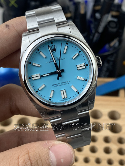 VS厂蚝式恒动蒂芙尼蓝用细节告诉你,大厂工艺强在哪-第2张图片 VS厂蚝式恒动蒂芙尼蓝用细节告诉你,大厂工艺强在哪-第2张图片