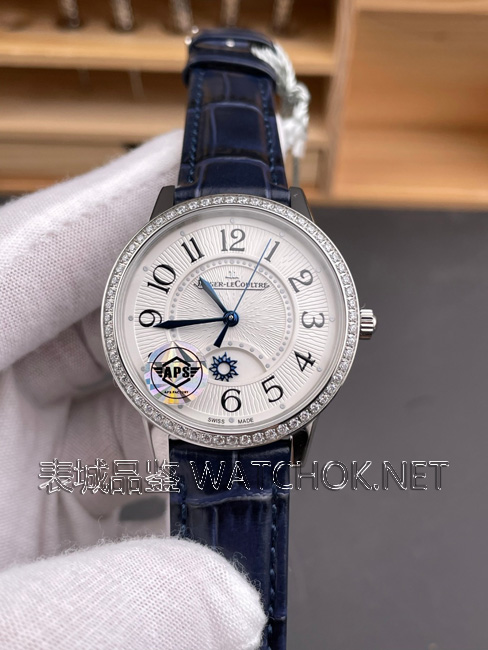 女表复刻的天花板?APS厂积家约会女表最新版实拍-第5张图片 女表复刻的天花板?APS厂积家约会女表最新版实拍-第5张图片