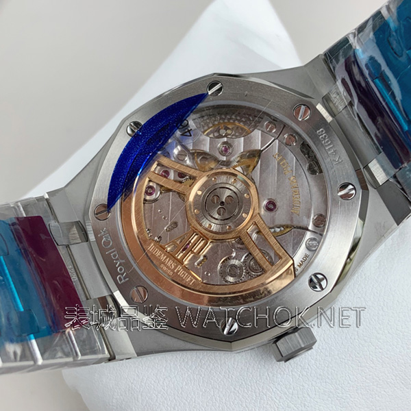 VS厂爱彼15500蓝钢版深度测评：丹东4302能否超越APS？-第7张图片