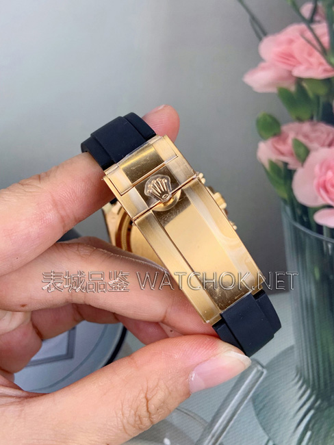 VS厂迪通拿蒂芙尼蓝深度测评：还原度能打几分？-第9张图片