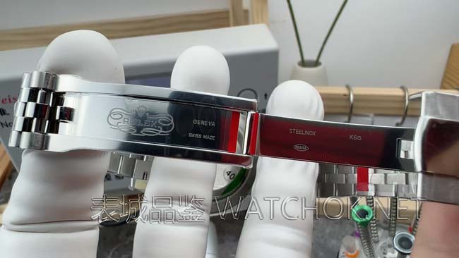 VS厂日志V2升级版评测:丹东3235机芯+蓝罗马盘,复刻天花板来了!-第8张图片 VS厂日志V2升级版评测:丹东3235机芯+蓝罗马盘,复刻天花板来了!-第8张图片