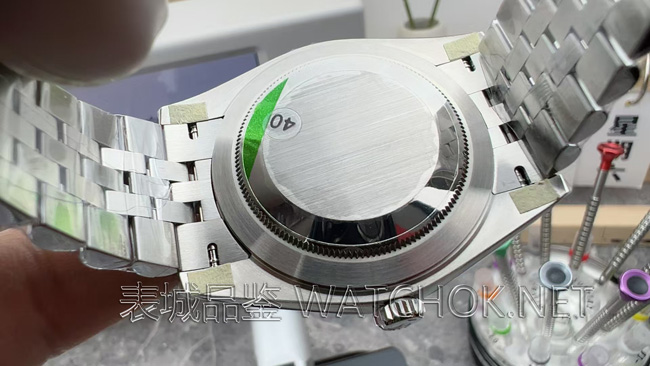 VS厂日志V2升级版评测:丹东3235机芯+蓝罗马盘,复刻天花板来了!-第5张图片 VS厂日志V2升级版评测:丹东3235机芯+蓝罗马盘,复刻天花板来了!-第5张图片