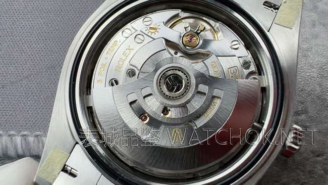 VS厂日志V2升级版评测:丹东3235机芯+蓝罗马盘,复刻天花板来了!-第6张图片 VS厂日志V2升级版评测:丹东3235机芯+蓝罗马盘,复刻天花板来了!-第6张图片