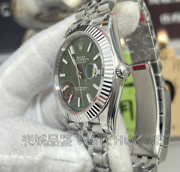 VS厂劳力士薄荷绿日志V2版上手实测：做工细节到底拉满没？-第5张图片