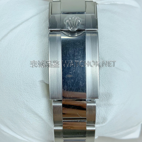 告别一眼假!RF厂劳力士格林尼治无卡度机芯开盖对比评测-第9张图片 告别一眼假!RF厂劳力士格林尼治无卡度机芯开盖对比评测-第9张图片