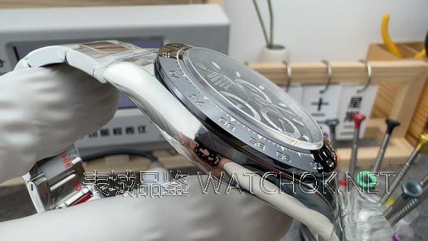 VS厂黑陶迪评测：丹东4130机芯72小时动储，熊猫迪兄弟款怎么选？-第6张图片