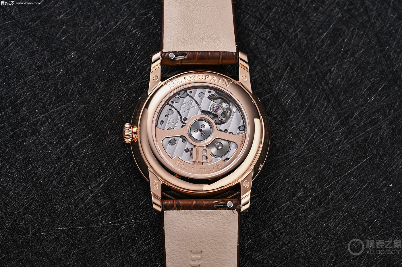 正装表天花板再升级！宝珀V系列三款新品独家解析-第17张图片