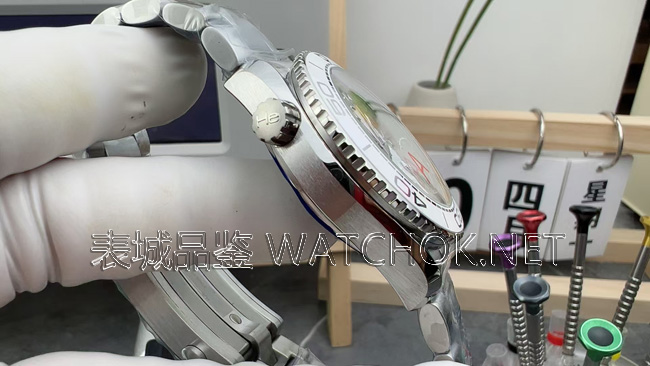 小尺寸手腕必备：VS厂海马600白盘V4版一体机芯39mm -第4张图片