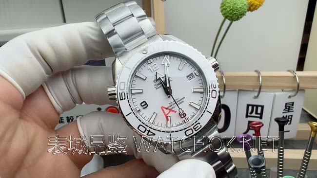 小尺寸手腕必备：VS厂海马600白盘V4版一体机芯39mm -第1张图片