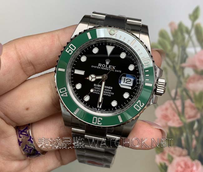 丹东3235机芯稳不稳？VS厂劳力士绿水鬼V2版真实佩戴体验-第2张图片