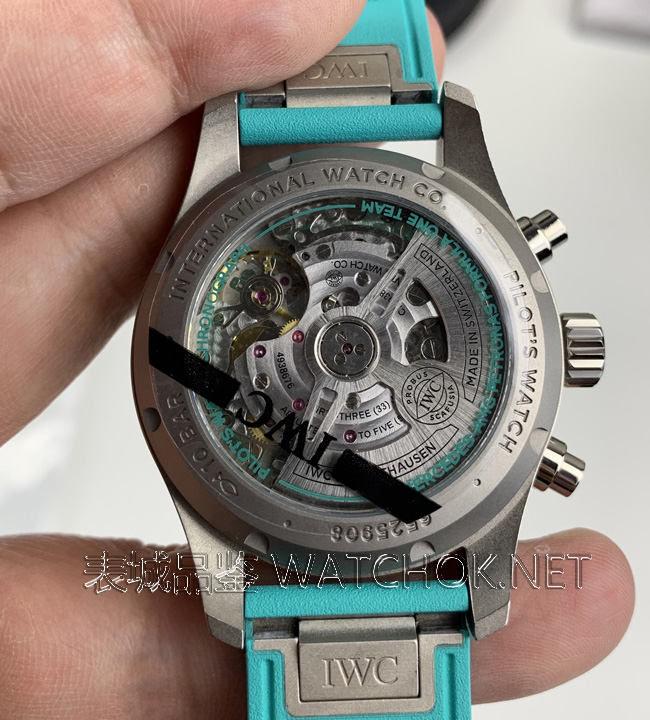 APS厂万国马石油F1飞计评测：真正对版全开模-第3张图片