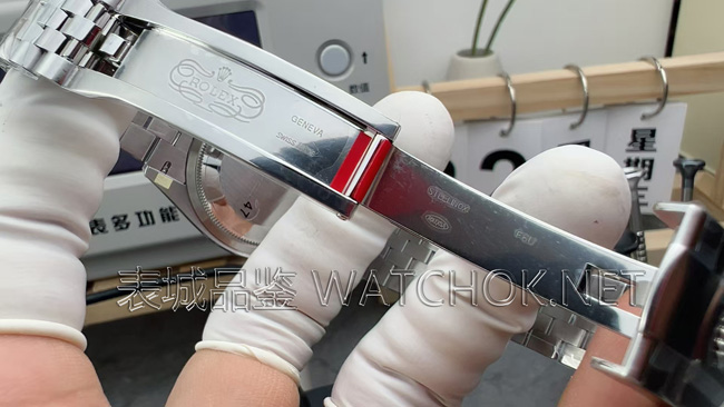 VS厂日志绿萝V2版才是36mm最高版本，重量、机芯全面解析-第9张图片