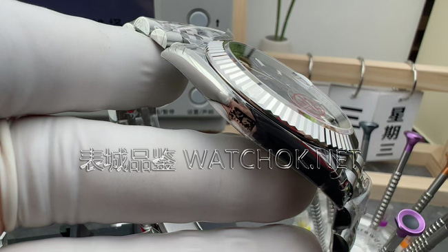 为什么说VS厂是日志之王？41mm黑盘V2版终极上手评测-第5张图片