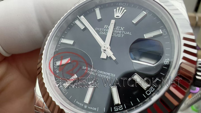 为什么说VS厂是日志之王？41mm黑盘V2版终极上手评测-第4张图片