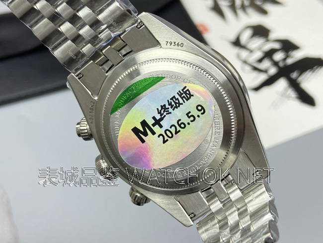 M+帝舵碧湾计时终极版蓝盘首发实测!细节太强-第8张图片 M+帝舵碧湾计时终极版蓝盘首发实测!细节太强-第8张图片