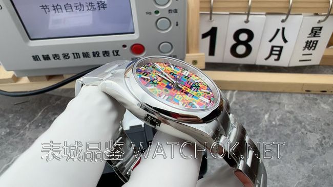 从盘面到机芯,VS厂恒动126000快乐方块万字全方位解读-第5张图片 从盘面到机芯,VS厂恒动126000快乐方块万字全方位解读-第5张图片